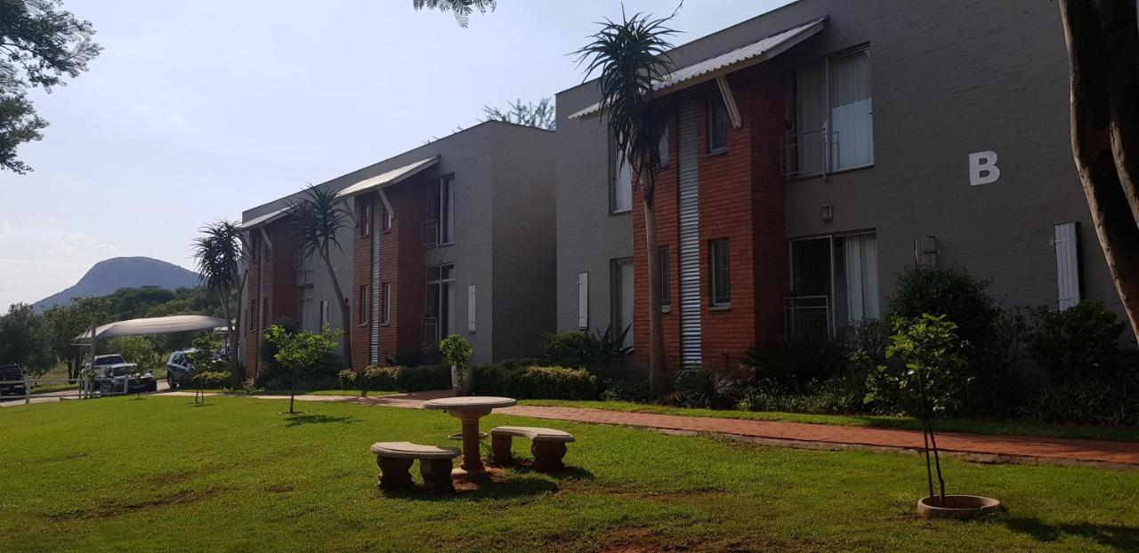 Villa Paradiso Hartbeespoort Exterior foto